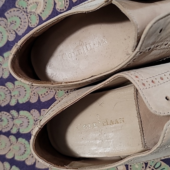 Cole Haan laceless Oxfords with a Pop of Color - Picture 3 of 9